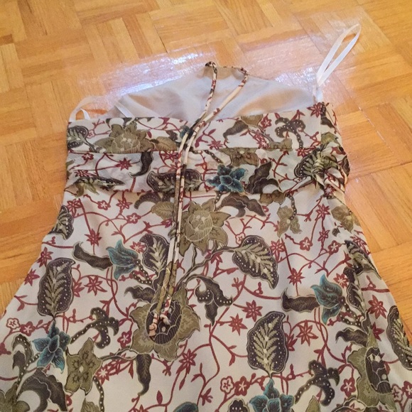 2 for $25 Beautiful floral high low dress - Picture 2 of 3